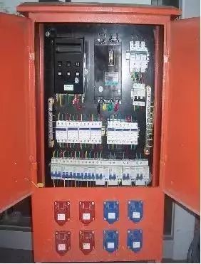 施工現(xiàn)場臨時用電配電箱及開關(guān)箱配置和使用說明，圖示詳圖